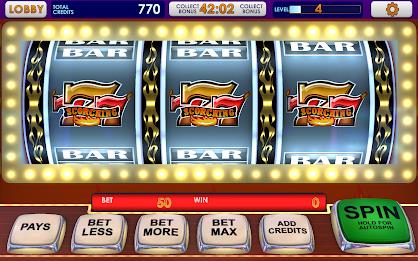 Triple 777 Deluxe Classic Slot Screenshot 3